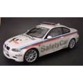 Kyosho - Car Scale Model - BMW M6 Moto GP - 1-18