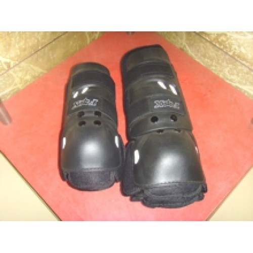 Knee Guard-Fox Black